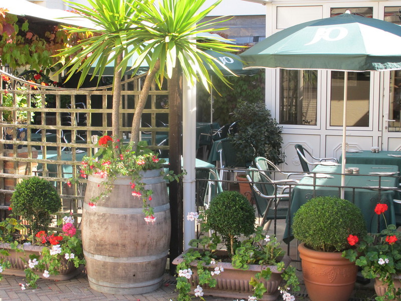 Outside 1.jpg